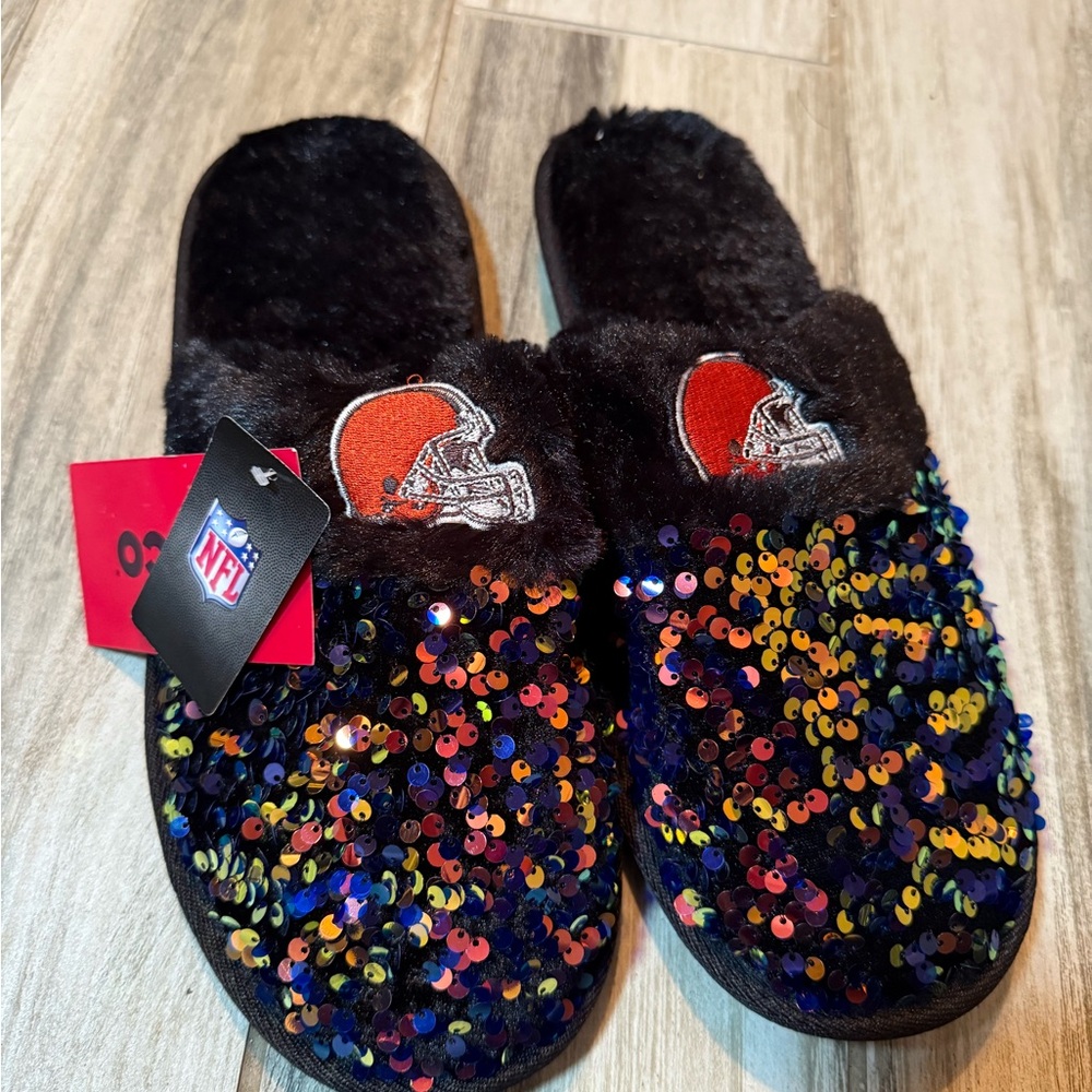FOCO NFL Cleveland Browns Sequins Women's Slippers - Size 11-12 XL - Black